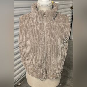Stoosh Women's Beige Corduroy Vest